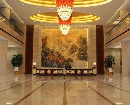 Moksan Qinyuan Conference Resort Hotel Csengtu Beltér fotó
